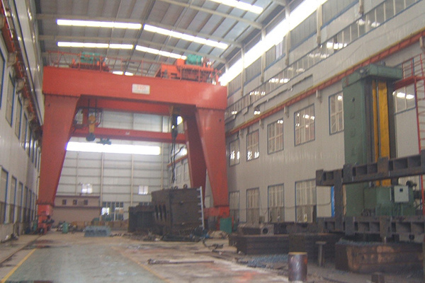 重(zhòng)型車間（360T行車(che)、200镗床）