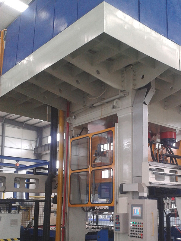 熱沖(chong)壓液壓機